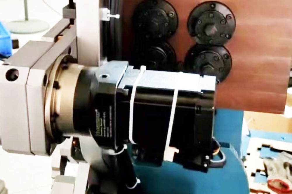 HAASBURTON行星減速機(jī)在彈簧機(jī)上的應(yīng)用